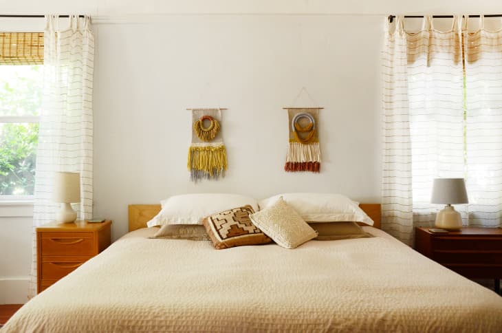 Lightweight quilts and coverlets discount